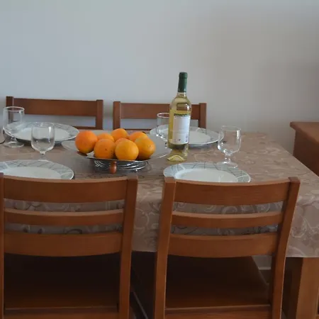 Апартаменты Torre Iberius Sleeps 4 Армасан-де-Пера